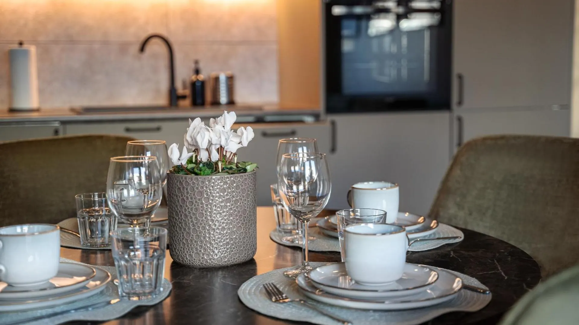 Poznan Jezyk-Exclusive Apartment Free Parking 0*,  Polsko